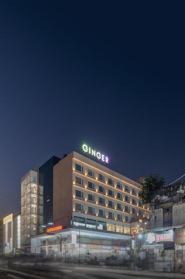 Ginger Surat City Centre Kültér fotó